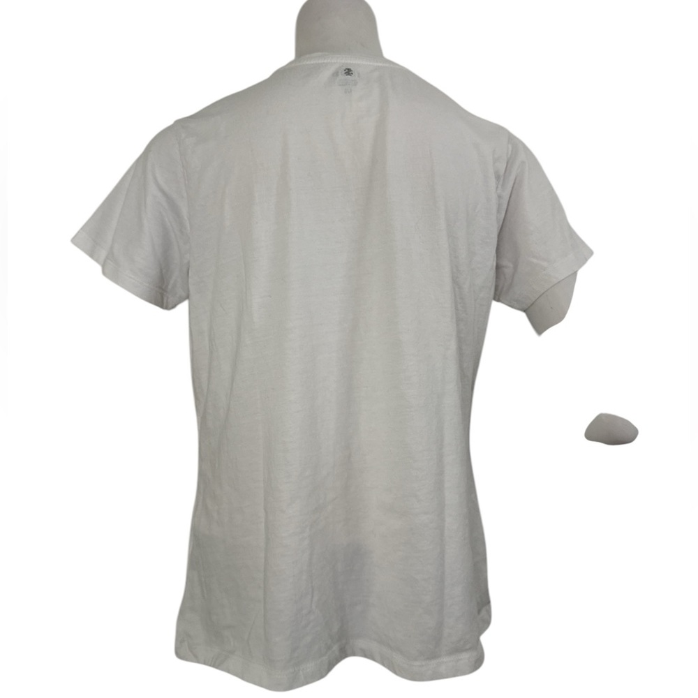 Izod Heart Graphic Tee - Picture 2 of 7